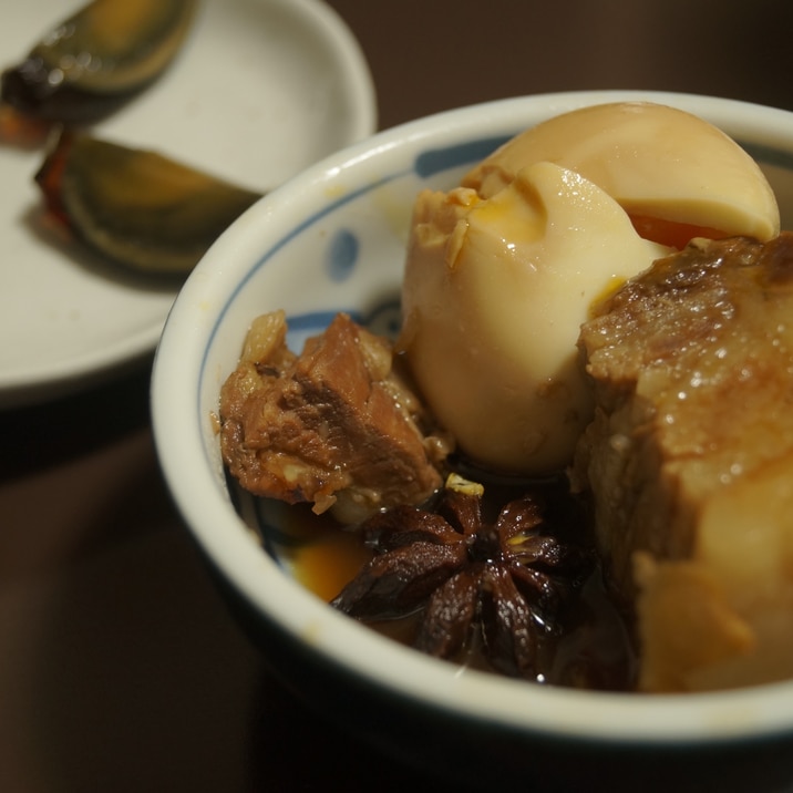 八角と椎茸の豚の角煮〜コラーゲンに香りを移す〜